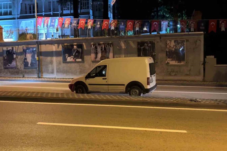 Bursa'da 2.94 promil alkollü sürücü önce gazeteciyi tehdit etti, sonra çorbaya davet etti