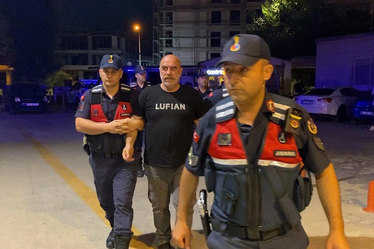 Yönetmen Ezel Akay ve kardeşinin uyuşturucu testleri pozitif çıktı