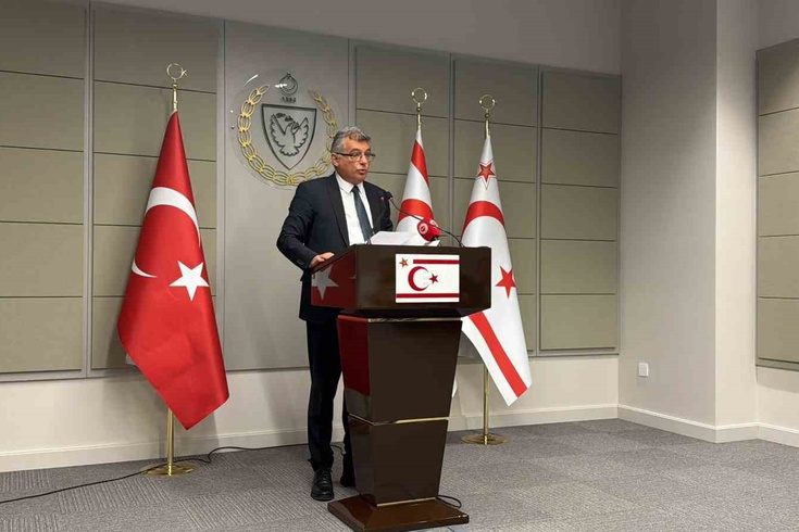 Erhürman'dan Rum lidere şartsız kabul çağrısı