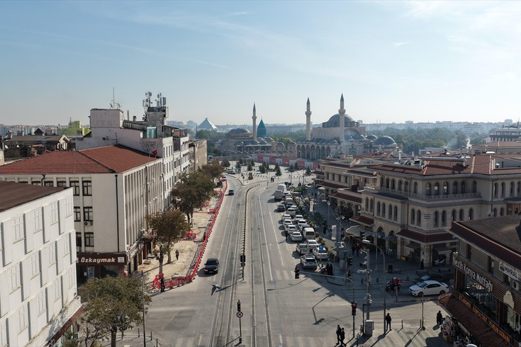 Konya'da Mevlana Caddesi çalışması hızlandırıldı