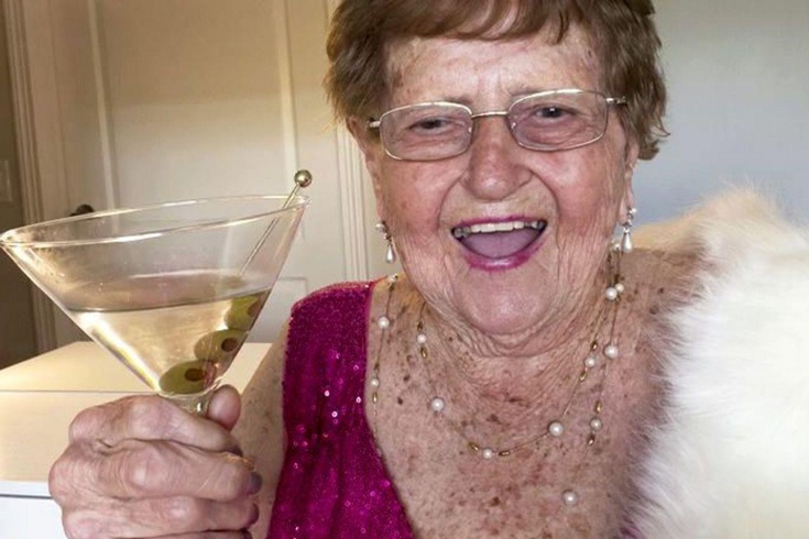 The 96-year-old TikTok grandma pays her nursing home expenses herself with her 15 million followers.