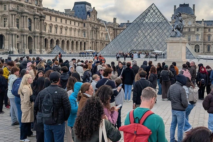 Fransa'da tarihi miras risk altında! Paris'teki müzeler kapatılıyor