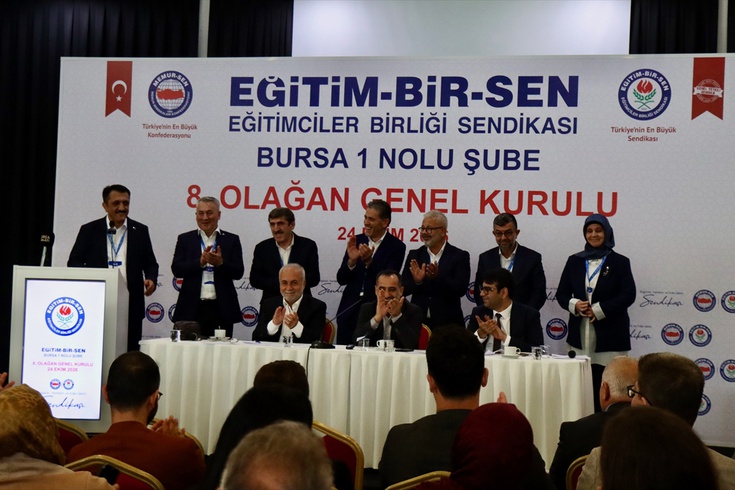 Bursa'da Eğitim-Bir-Sen'in yeni başkanı Adil Yazıcıoğlu