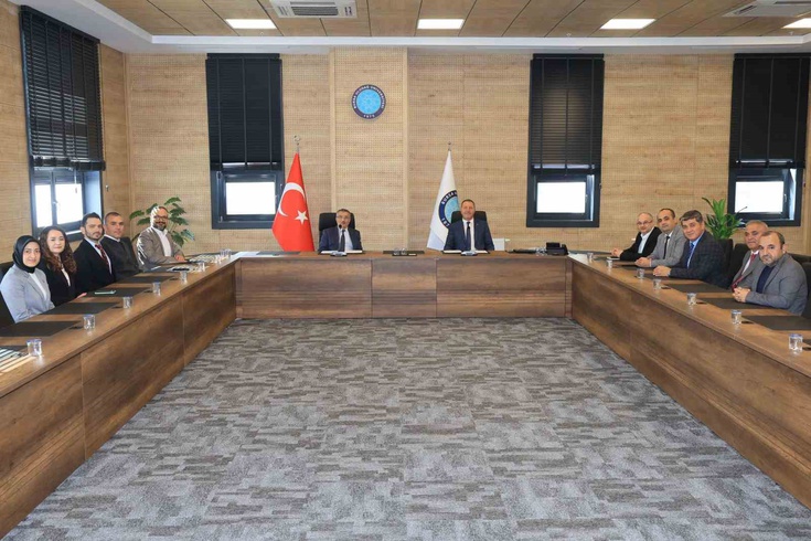 BUÜ ve SÜSBİR öğrencilere eğitim protokolü imzaladı