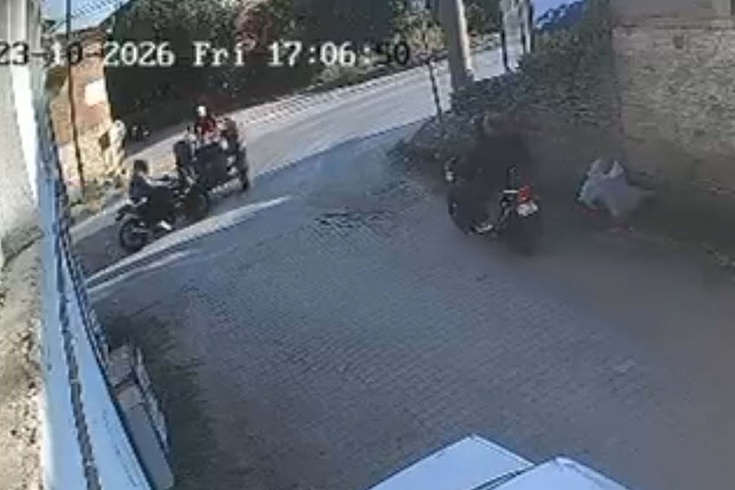 Ödemiş'te motosiklet kazasında sürücü yaralandı