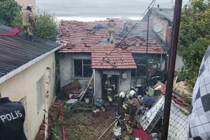 Shack fire in Maltepe! 12-year-old İbrahim could not be saved; his mother and father are injured.