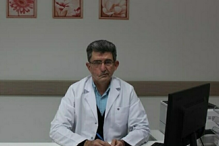 Öne çıkan: Balıkesir Ayvalık'ta batan teknedeki kayıp KBB doktoru denizden ve havadan aranıyor
