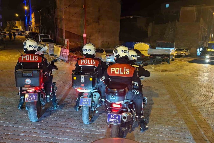 Edremit'te Haftalık Denetimde 39 Şahıs Yakalandı