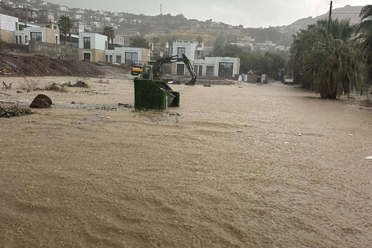 Bodrum'da sağanak hayatı olumsuz etkiledi