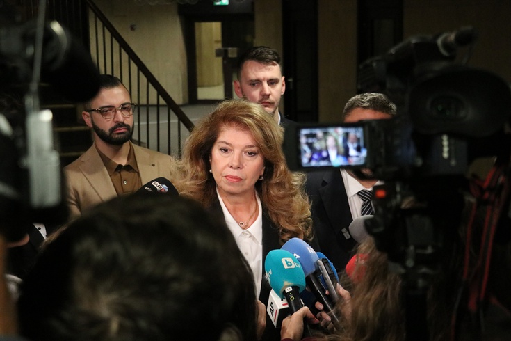 Bulgaristan'da seçmen sandığa gitmedi! Katılım yüzde 22,5'te kaldı, cumhurbaşkanlığı seçimi ikinci tura taşındı