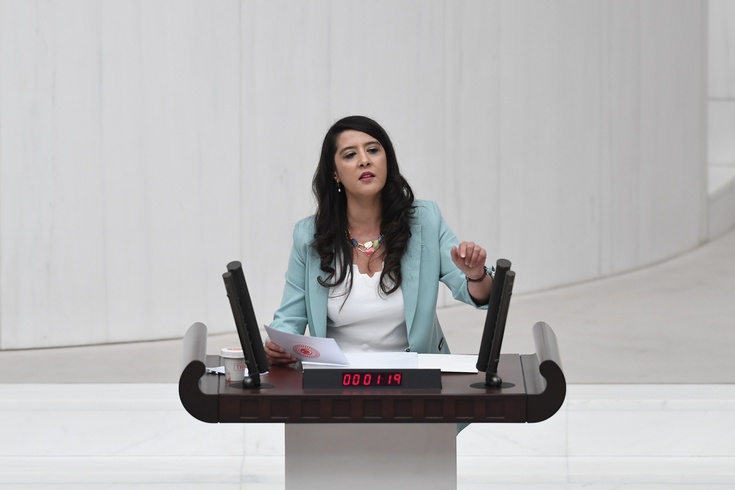 Karaca'dan Bornova'daki Sendika Engeli Soruşturması
