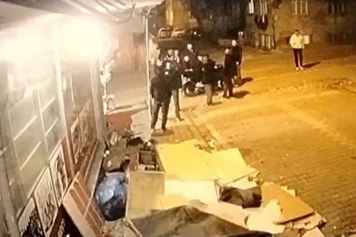 Esenyurt'ta engelli gence iddia edilen saldırı