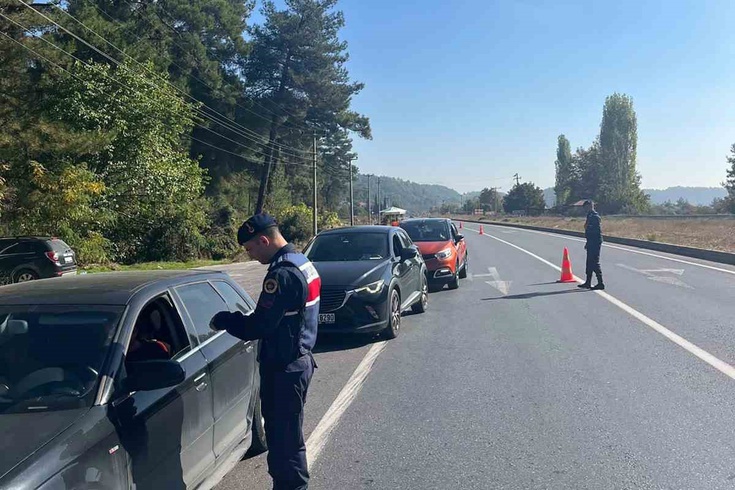 Muğla'da Jandarma Denetiminde 264 Araç Men Edildi