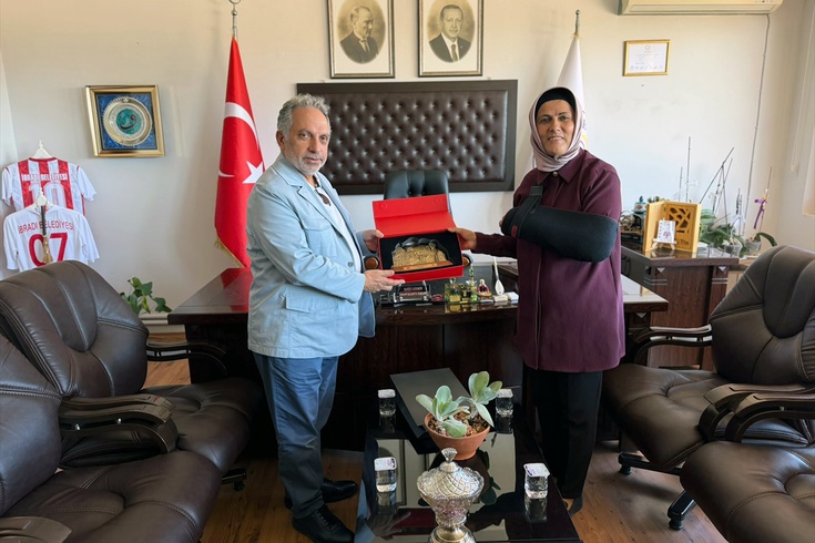 Yalçın, İbradı'daki kültür merkezi açılışında