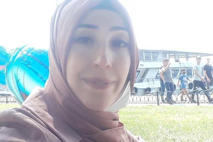 Gaziosmanpaşa'da minibüs kaldırıma daldı! Çocuklarını kenara iterek kurtaran anne hayatını kaybetti