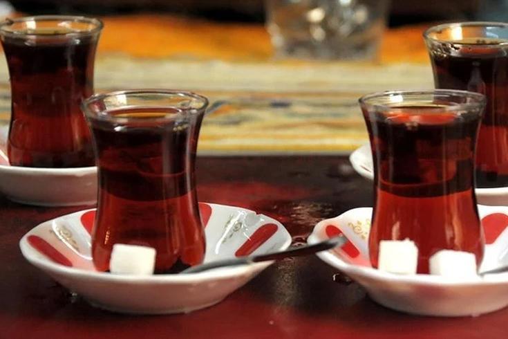 AYM, 10 yıldır süren çay tabağı tartışmasına noktayı koydu