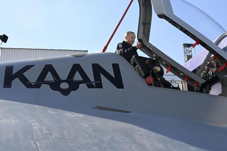 KAAN'ın ihracat başarısı Yunan basınında: Dünya çapında bir ilk