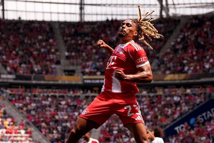 Bayern Münih Auckland'a acımadı! Tam bir deste gol