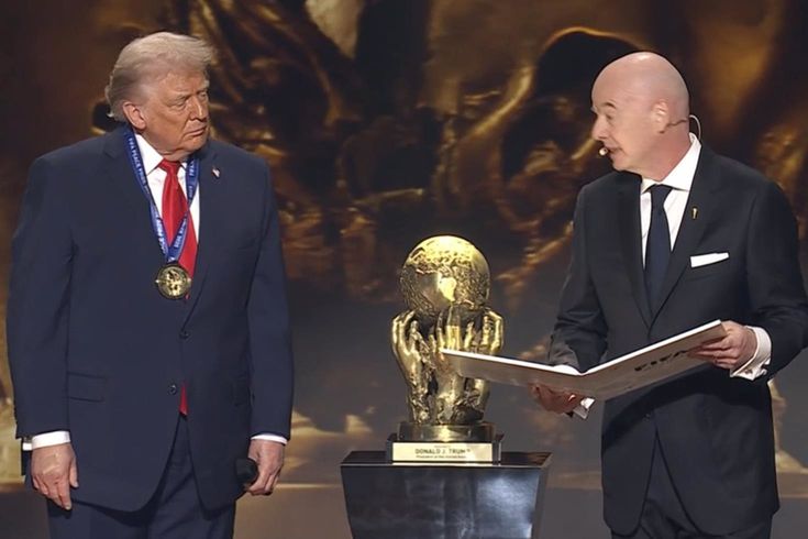 Donald Trump, FIFA'dan Barış Ödülü aldı