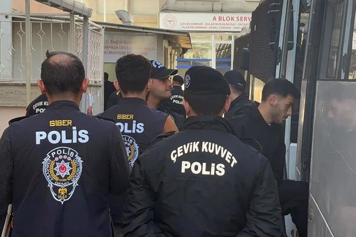 Bahisten ceza alan futbolcuya MHP'li vekil sahip çıktı: Maaşını cebimden ödeyeceğim