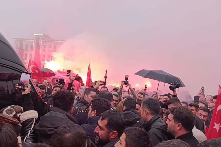 Bakan Kurum'a baba ocağında coşkulu karşılama