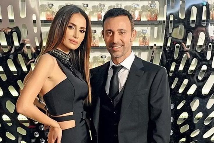 Mustafa Sandal, nafaka ödemiyor iddialarına dekontla yanıt verdi