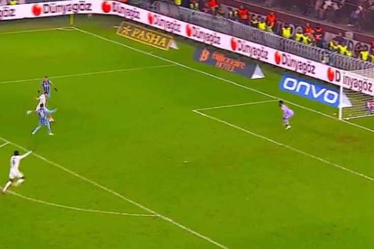 Beşiktaşlı taraftarlardan Jurasek'e büyük tepki