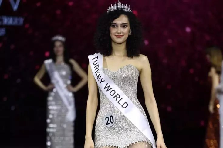 Miss Turkey 2025 güzeli Sıla Saraydemir oldu