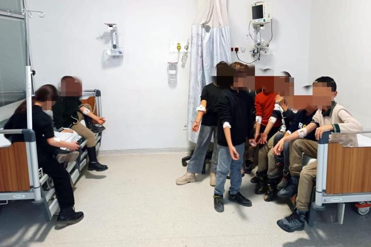 Okulda rahatsızlanan 23 öğrenci hastaneye kaldırıldı
