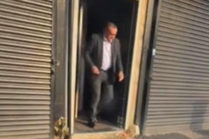 Cezaevi müdürü genelevden çıkarken yakalandı