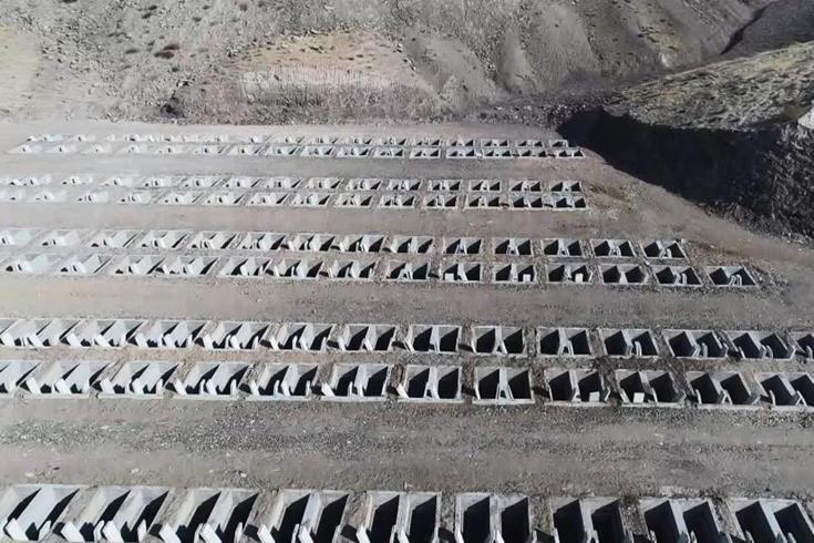 Mezarlar artık bir tık uzakta: İsteyen fotoğrafını görecek, isteyen dua okutacak