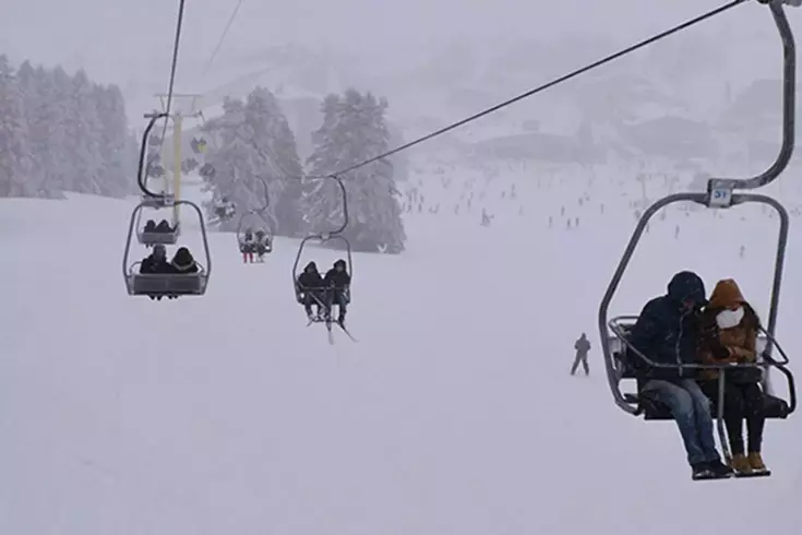 Japonya'da kayak merkezinde feci kaza: 5 yaşındaki çocuk hayatını kaybetti