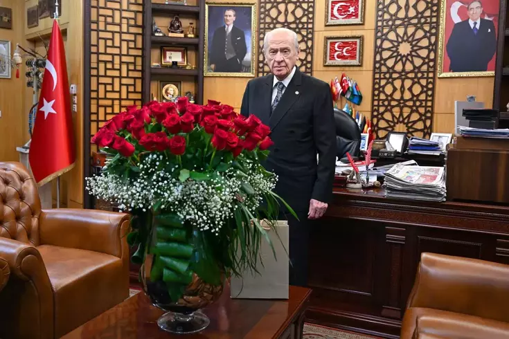 Gelenek bozulmadı! Erdoğan'dan Bahçeli'ye 78 adet gül