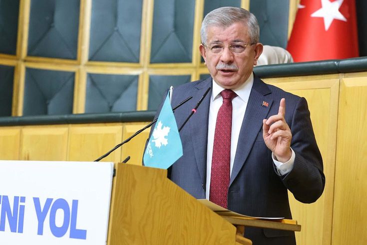 Davutoğlu: Suriye'deki Kürt kardeşlerimiz bizim akrabalarımızdır, soydaşlarımızdır