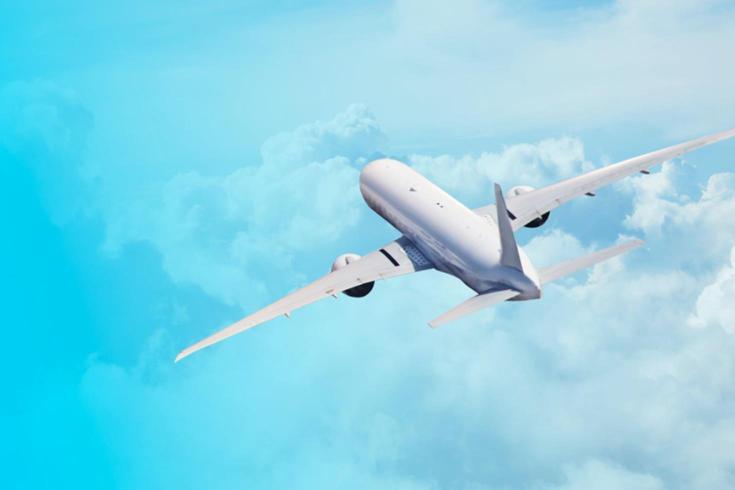 Endonezya'da içinde 10 kişinin bulunduğu uçak kayboldu