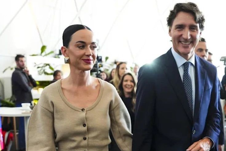 Katy Perry ve Justin Trudeau Davos'ta el ele