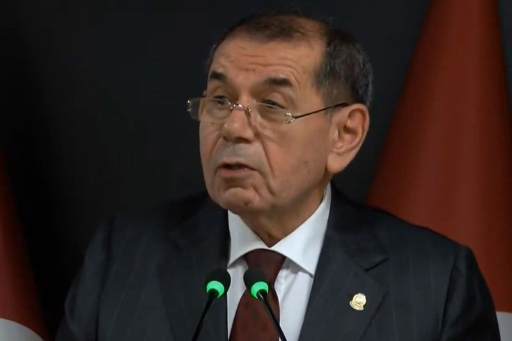Herkesin aklında aynı soru var! Dursun Özbek canlı yayını apar topar terk etti