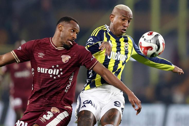 Zirvede puan farkı açıldı! Fenerbahçe, Göztepe engelini aşamadı