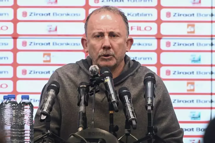 Sergen Yalçın'dan gazetecinin sorusuna tepki: Kime ne faydası var?