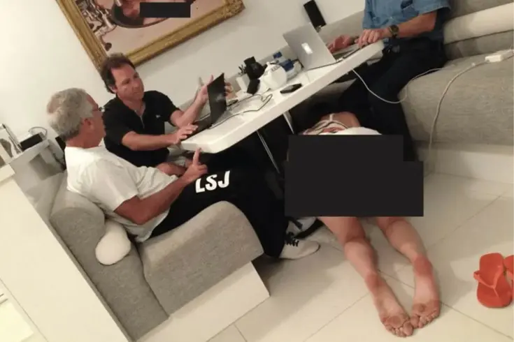 İnfial yaratan kare! Fotoğraftaki 2 detay dünyayı ayağa kaldırdı