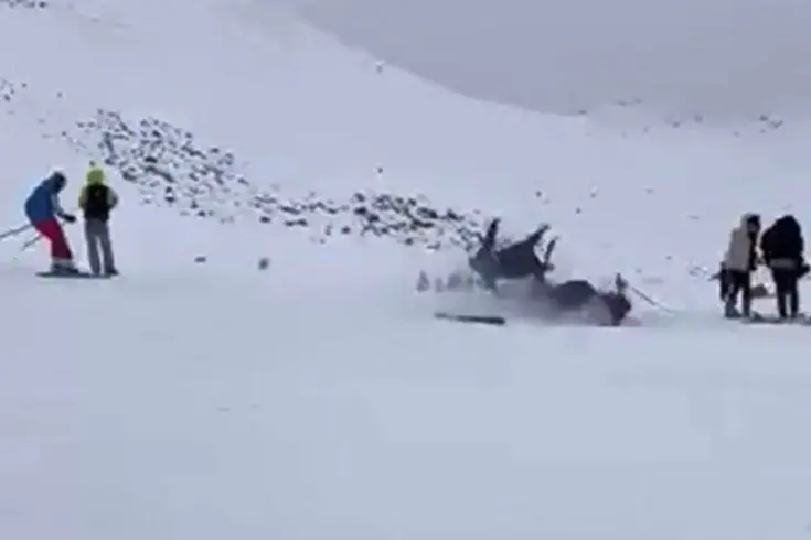 Bingöl'de kayak merkezinde feci kaza: 6 yaralı