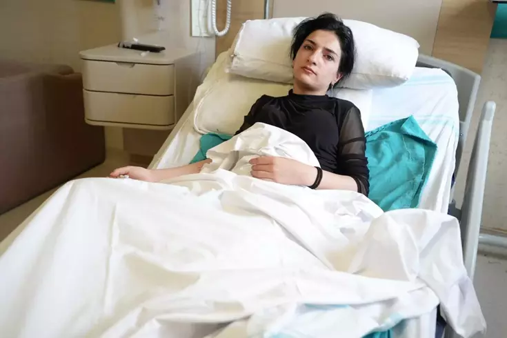 Sakın bunu yapmayın! Karnına koyduğu sıcak su torbası hayatını kabusa çevirdi