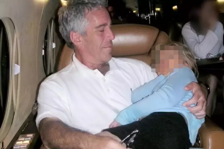 ABD'de Epstein'in Ohio Eyalet Üniversitesinden jinekoloğa 3 ayda bir 25 bin dolar ödediği ortaya çıktı