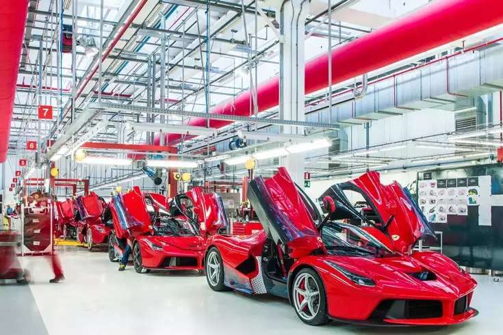 Ferrari'den çalışanlarına rekor ikramiye