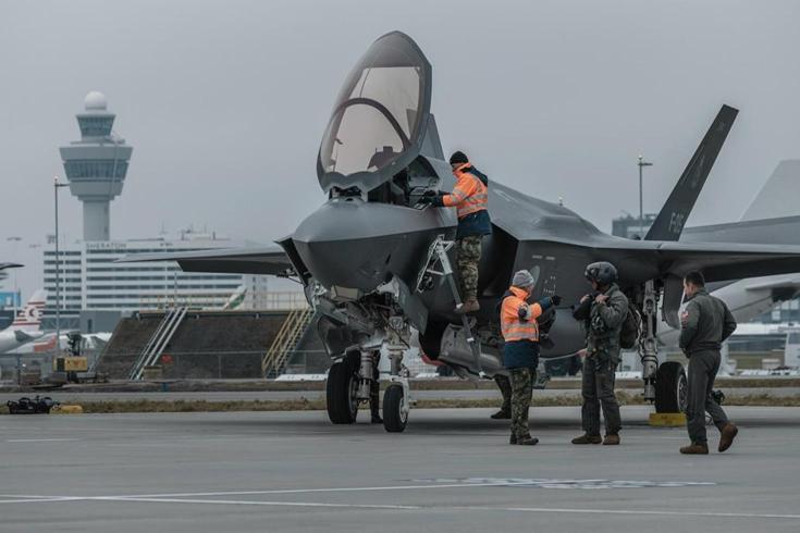 Hollandalı Bakan'dan çarpıcı iddia: F-35'lerin yazılımı kırılabilir