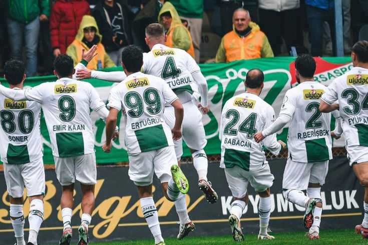 Bursaspor adım adım 1. Lig'e geliyor