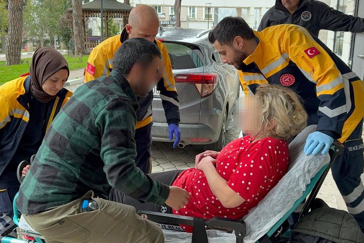 Mahkemede erken doğum alarmı: Hamile şüpheli hastaneye kaldırıldı
