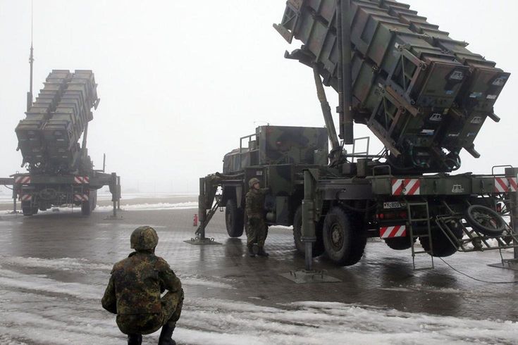 Yunanistan'a ait Patriot uçaksavar füze bataryası Kerpe Adası'na ulaştı