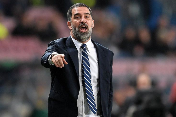 Arda Turan'ın Shakhtar Donetsk'i çeyrek finale yürüyor