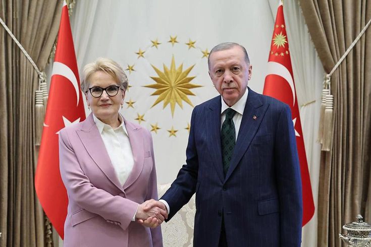 Meral Akşener iftarda ortaya çıktı! Son hali dikkat çekti